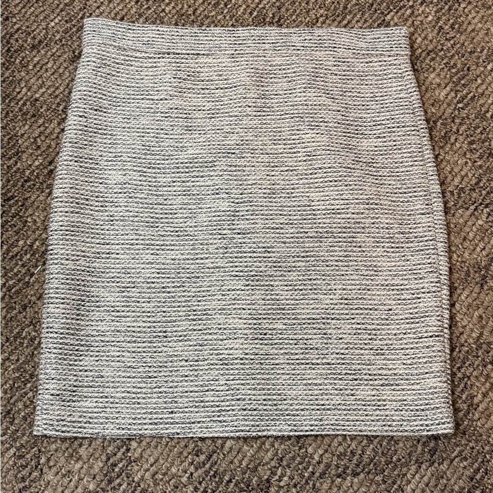 Banana Republic Tweed Pencil Skirt Size 14 Black and White Textured